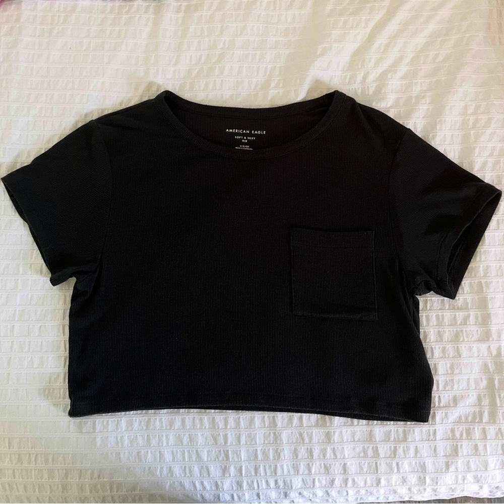 American Eagle Outfitters Black Boxy Crop T-Shirt